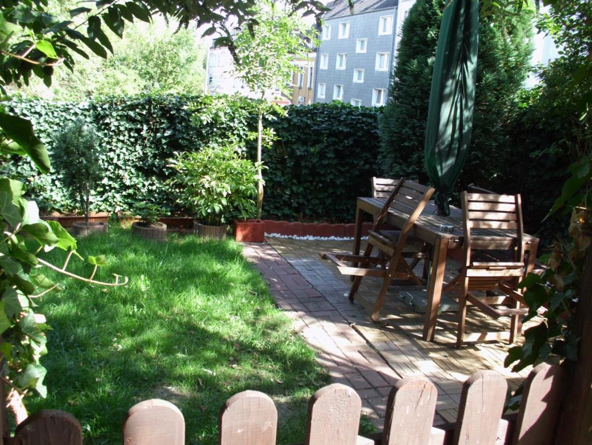 Lovely Apartment 2 Et Inkl Parkplatz Nach Verfuegbarkeit Essen Bagian luar foto
